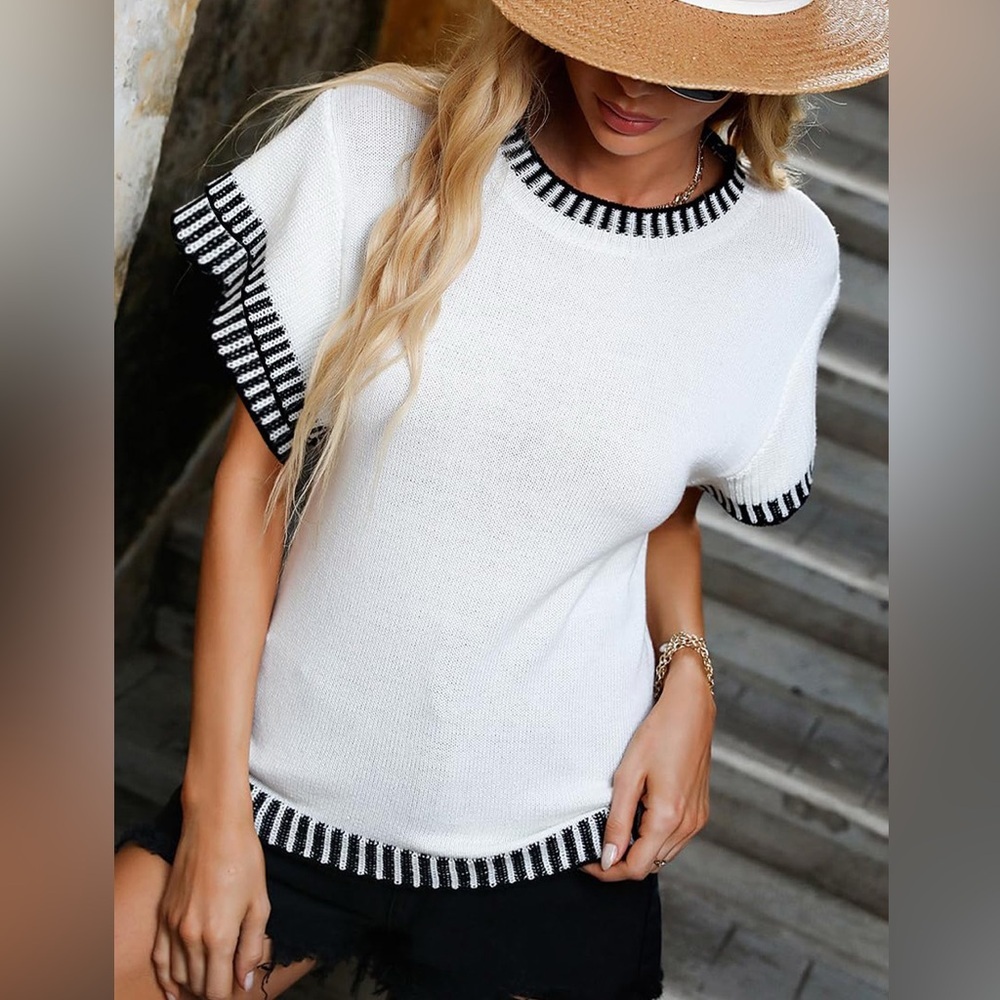 Stylish White and Black Women's Sweater
